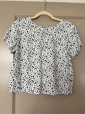 Abercrombie Polka Dot Short Sleeve Blouse